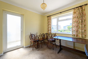 Dining Room- click for photo gallery